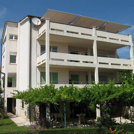 Apartment Petrinic V Pula Exterior foto