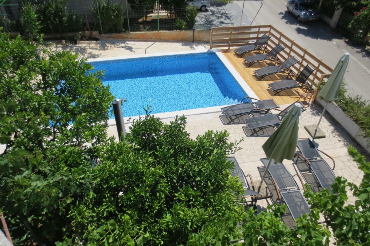 Apartment Petrinic V Pula Exterior foto