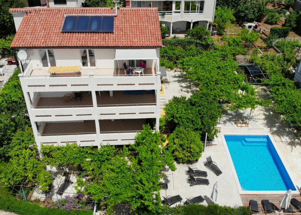Apartment Petrinic V Pula Exterior foto